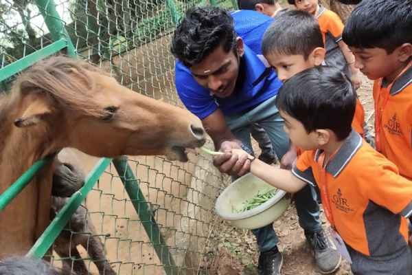 Field trip to Martin’s farm(Pkg & Jkg)